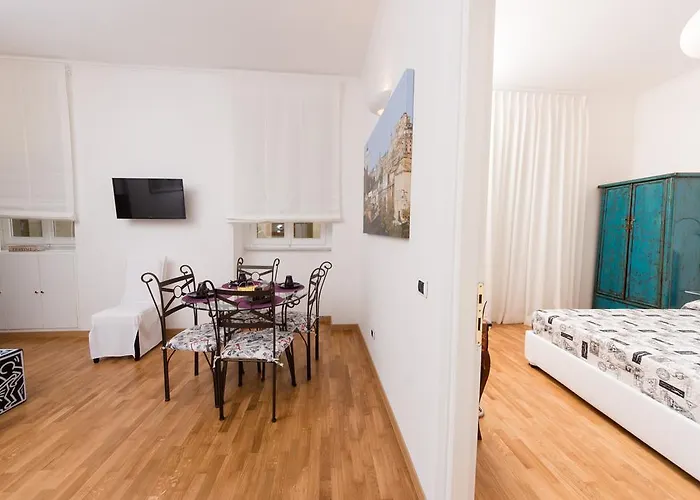 Apartment Baccina Rome